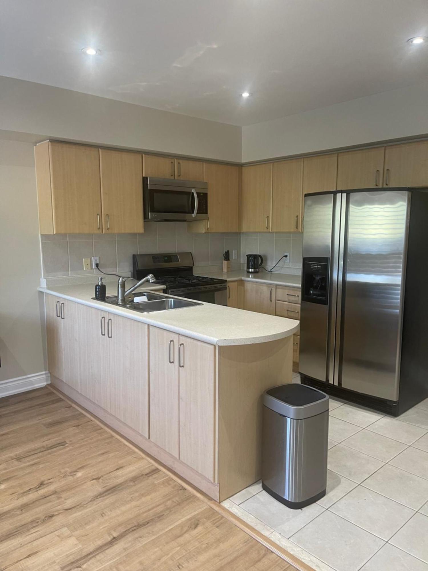 Beautiful Home Mississauga Bagian luar foto